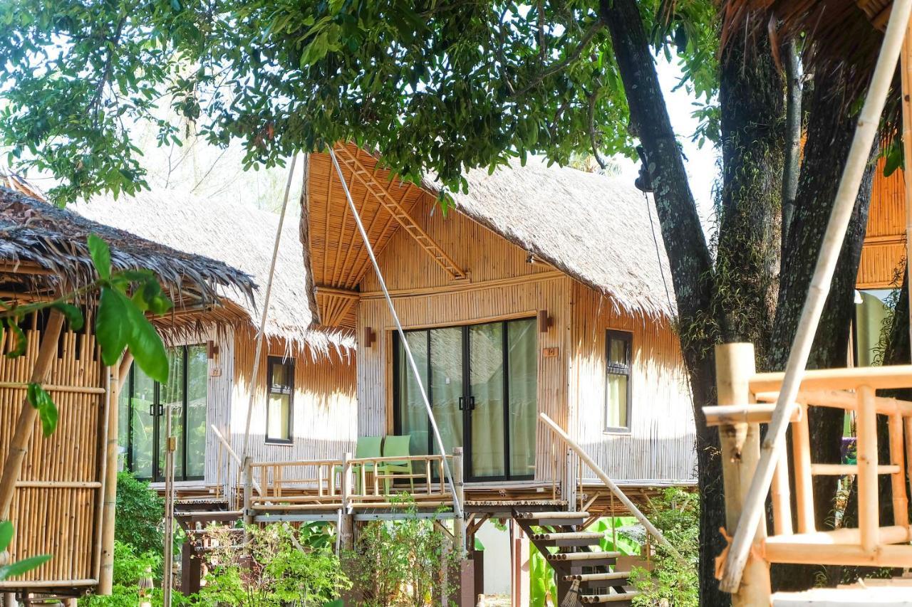 Anyavee Krabi Beach Resort Клонг-Муанг-Бич Экстерьер фото